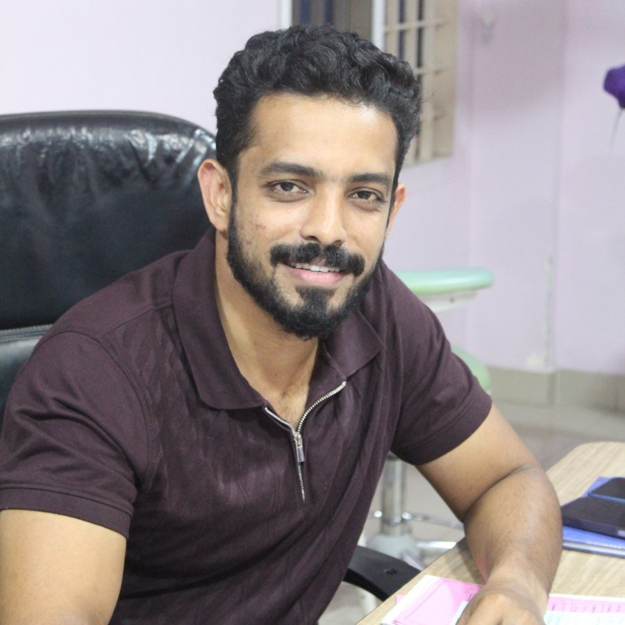 Dr. Nandhakumar V.V